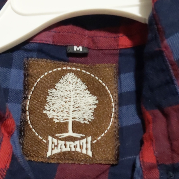 Checkered shirt - Picture 3 of 3